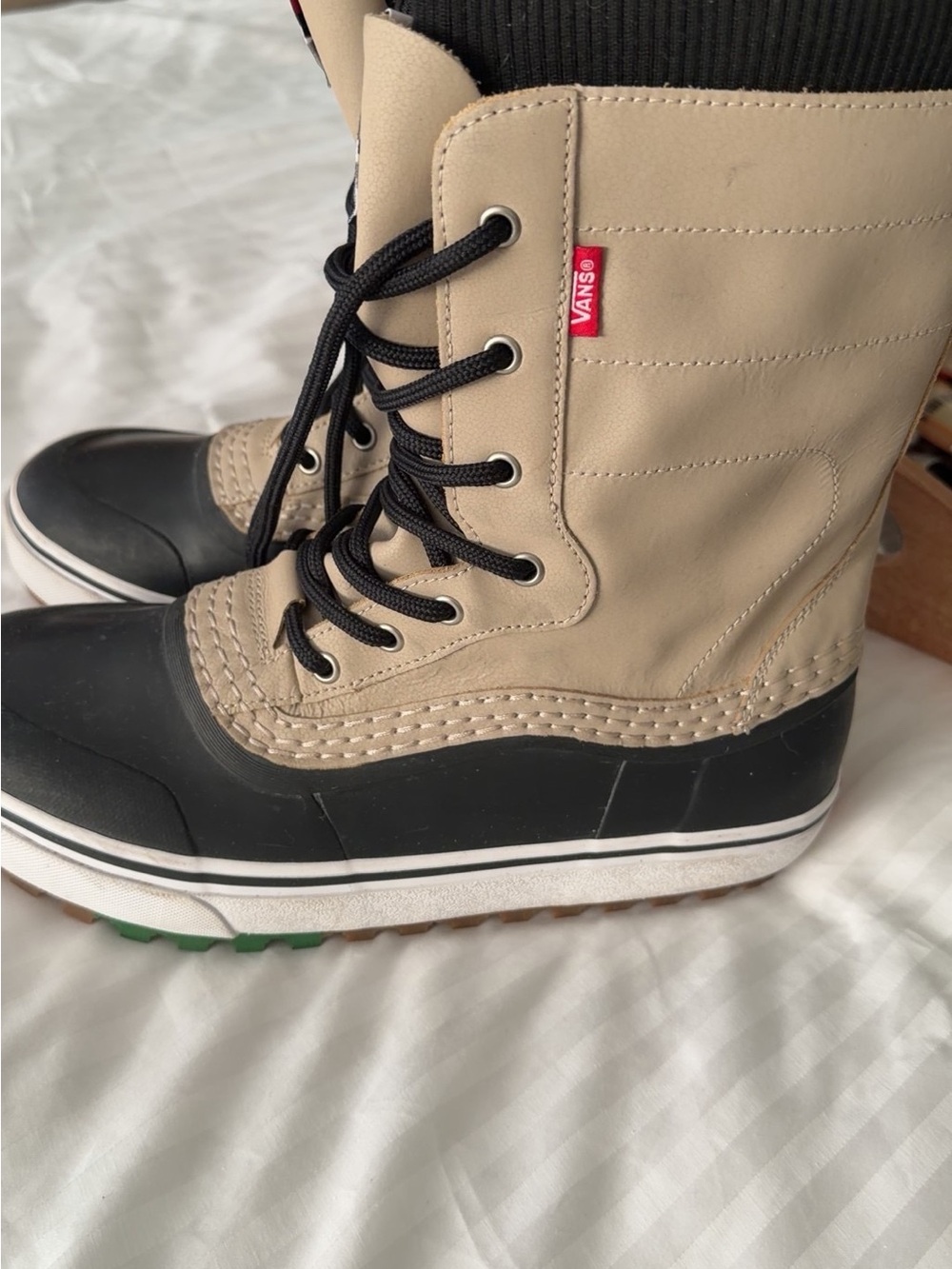 Vans Two-Tone Beige and Black Women's Winter Duck Boots
